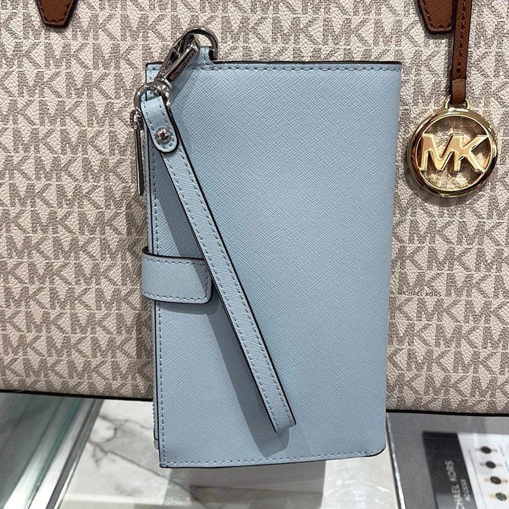 MICHAEL KORS LARGE DOUBLE ZIP WRISTLET WALLET PHONE CASE CLUTCH 
Vista Blue 
NWT - Picture 10 of 16